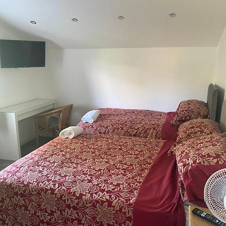Wilkinson Farm Villa Blackrod Bagian luar foto