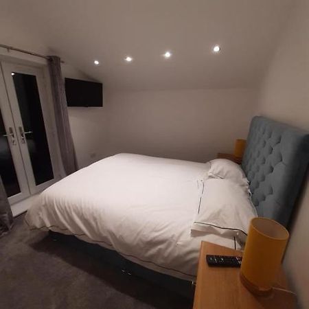 Wilkinson Farm Villa Blackrod Bagian luar foto